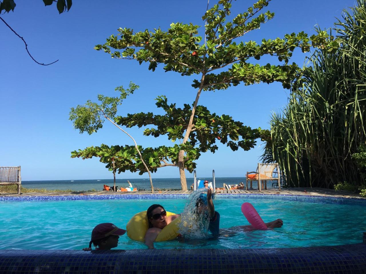 Emayani Beach Lodge Pangani 外观 照片